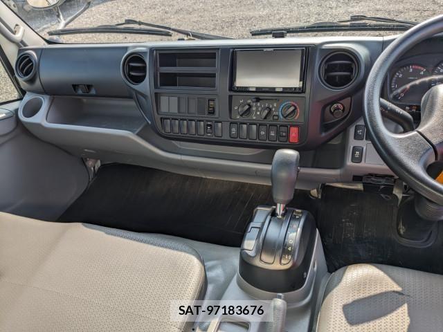 Hino DUTRO 2019-07 8524480-26