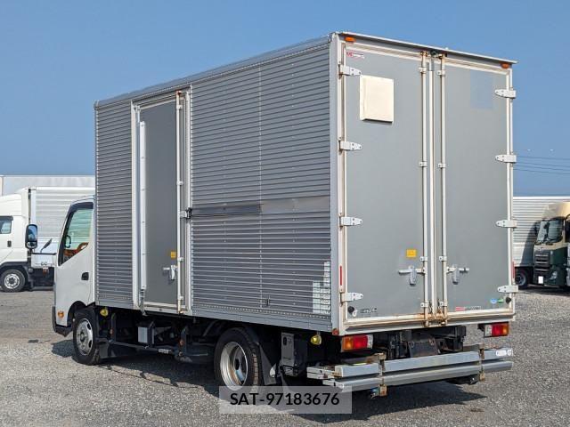 Hino DUTRO 2019-07 8524480-2