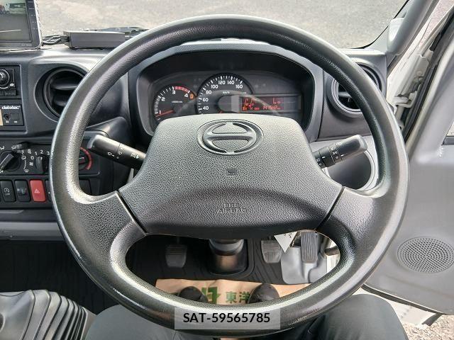 Hino DUTRO 2012-03 8524493-17