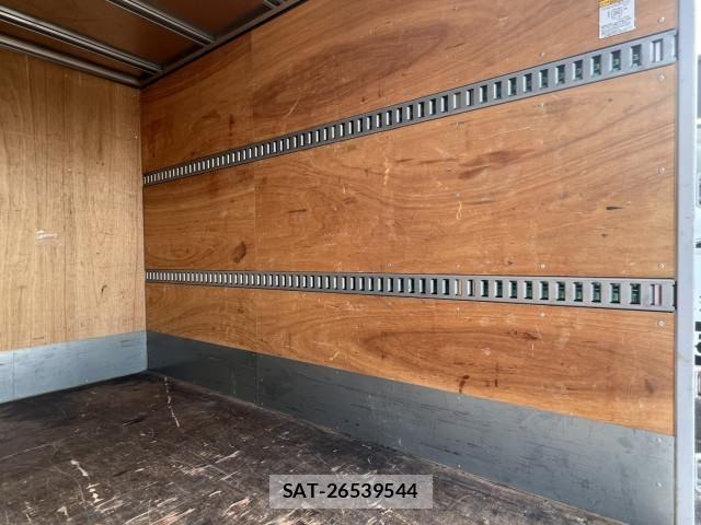 Hino DUTRO 2023-03 8524478-12
