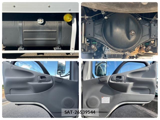 Hino DUTRO 2023-03 8524478-20