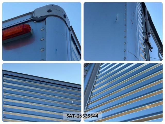Hino DUTRO 2023-03 8524478-26