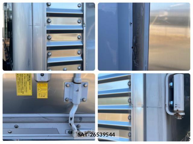Hino DUTRO 2023-03 8524478-27