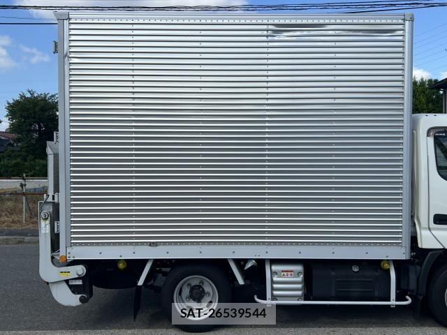 Hino DUTRO 2023-03 8524478-5