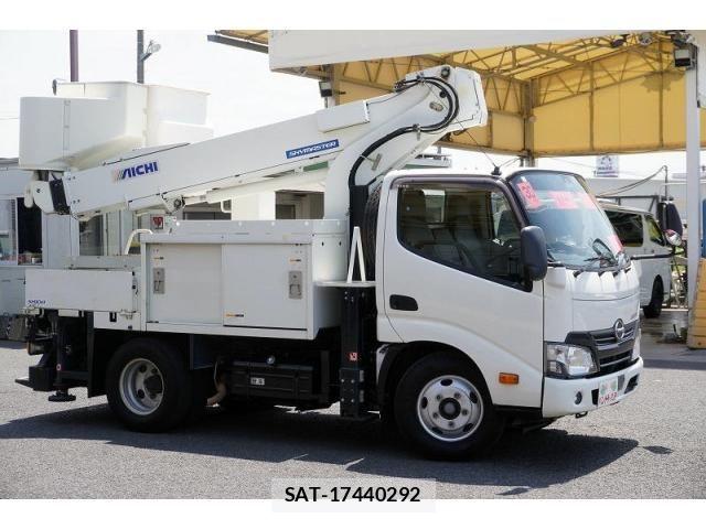 Hino DUTRO 2018-03 8524514-5