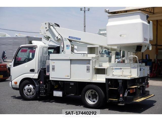 Hino DUTRO 2018-03 8524514-6