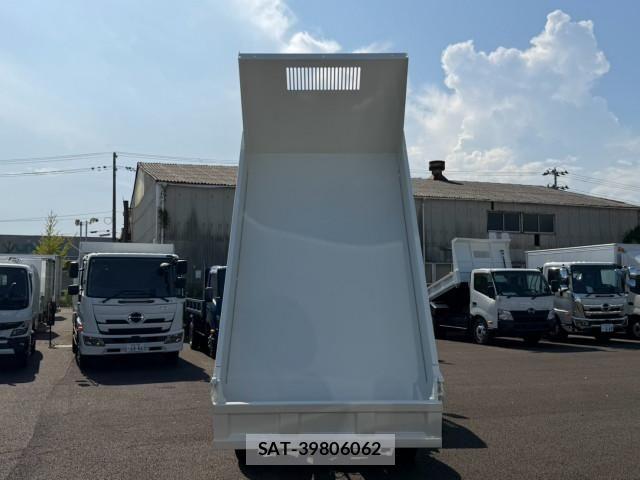 Hino DUTRO 2024-01 8524475-16