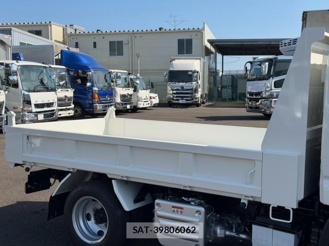 Hino DUTRO 2024-01 8524475-8