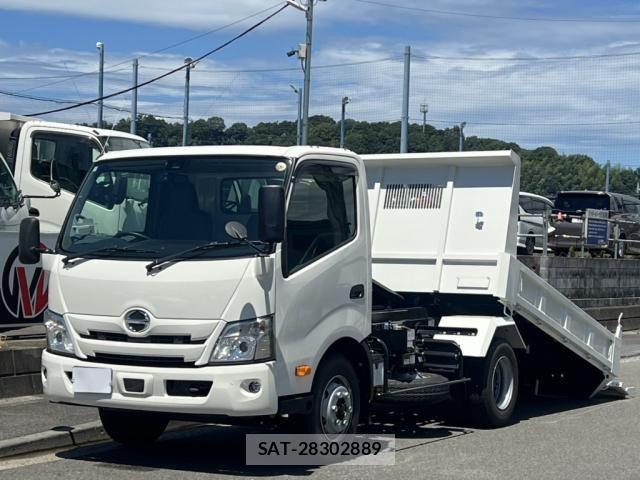 Hino DUTRO 2026-05 8524447-0