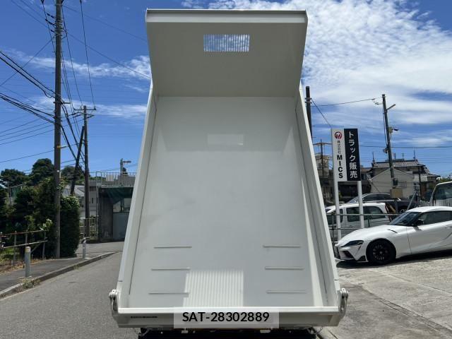 Hino DUTRO 2026-05 8524447-10
