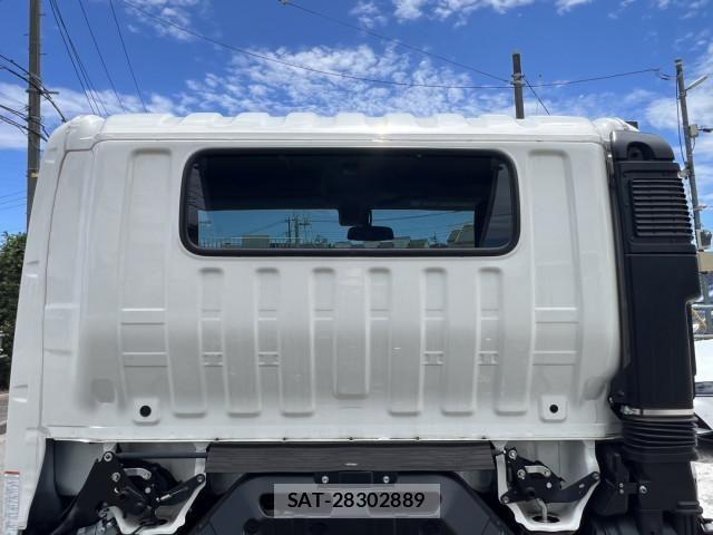Hino DUTRO 2026-05 8524447-16