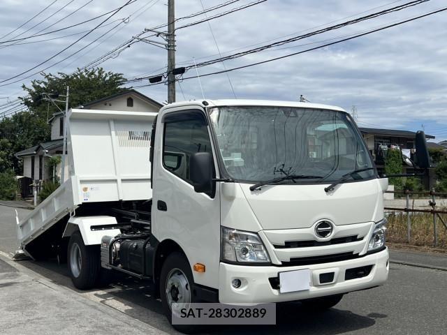 Hino DUTRO 2026-05 8524447-1