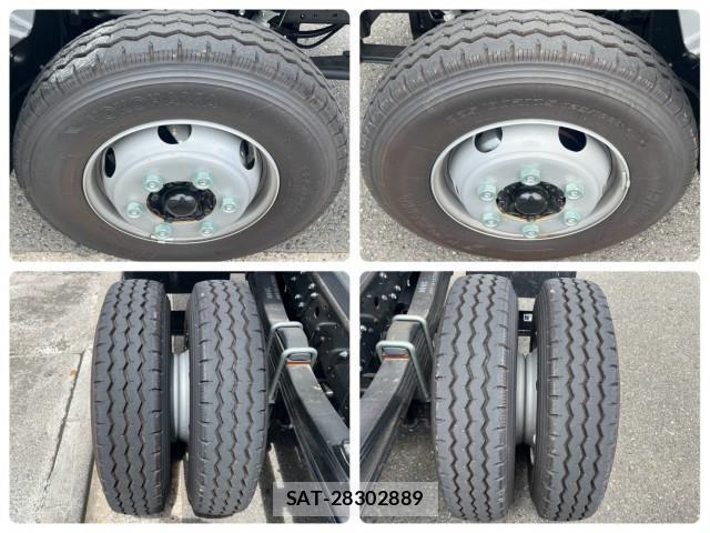 Hino DUTRO 2026-05 8524447-24