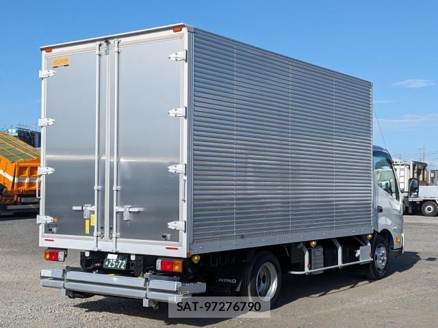 Hino DUTRO 2024-09 8524456-3
