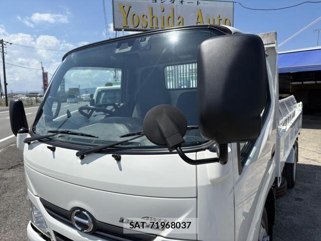 Hino DUTRO 2018-03 8524525-9