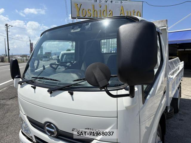 Hino DUTRO 2018-03 8524525-8