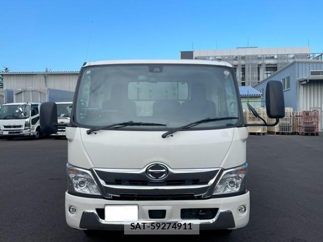 Hino DUTRO 2025-11 8524442-1