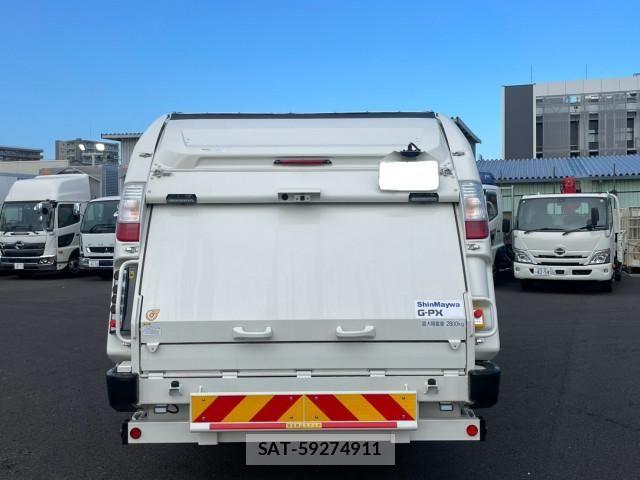 Hino DUTRO 2025-11 8524442-4