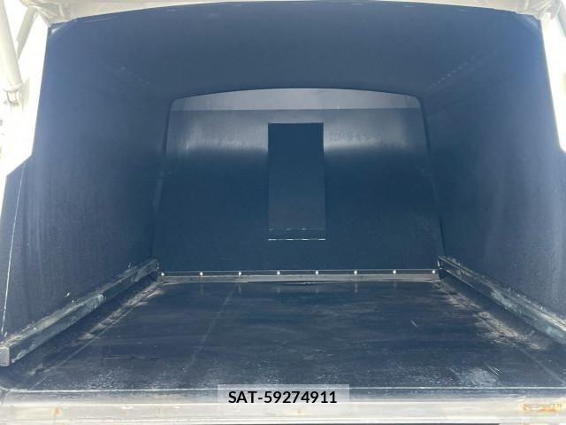Hino DUTRO 2025-11 8524442-8