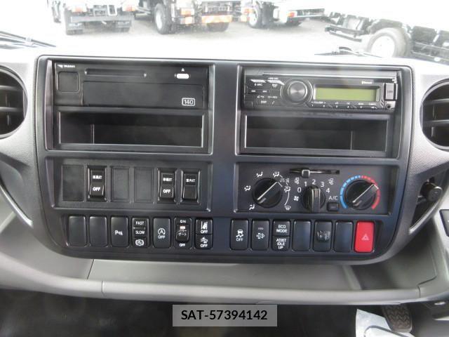 Hino DUTRO 2025-01 8524457-24