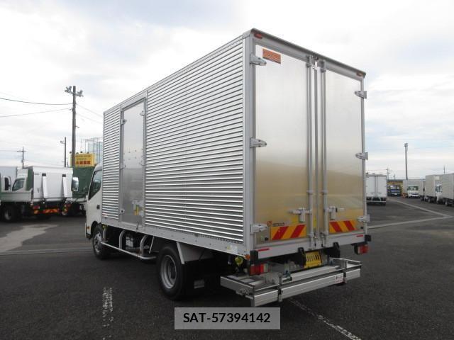 Hino DUTRO 2025-01 8524457-2