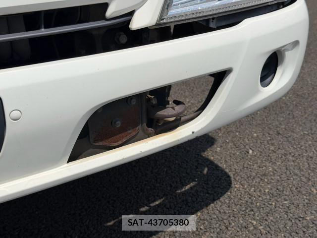 Hino DUTRO 2019-01 8524527-17