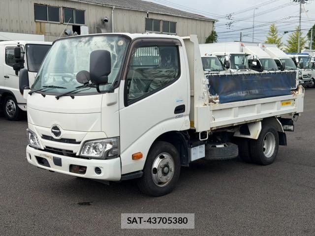 Hino DUTRO 2019-01 8524527-6