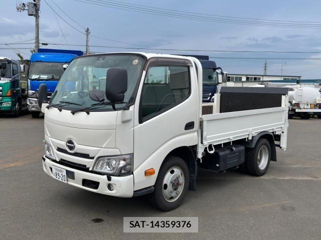 Hino DUTRO 2019-11 8524532-0