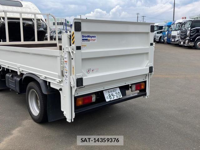 Hino DUTRO 2019-11 8524532-10