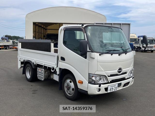 Hino DUTRO 2019-11 8524532-1