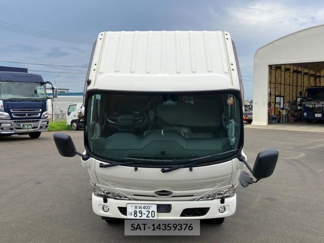 Hino DUTRO 2019-11 8524532-21