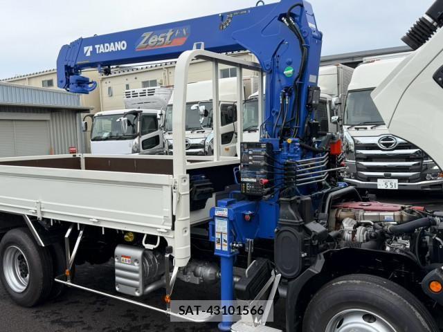 Hino DUTRO 2024-07 8524453-10