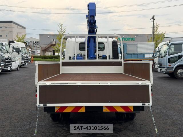 Hino DUTRO 2024-07 8524453-12