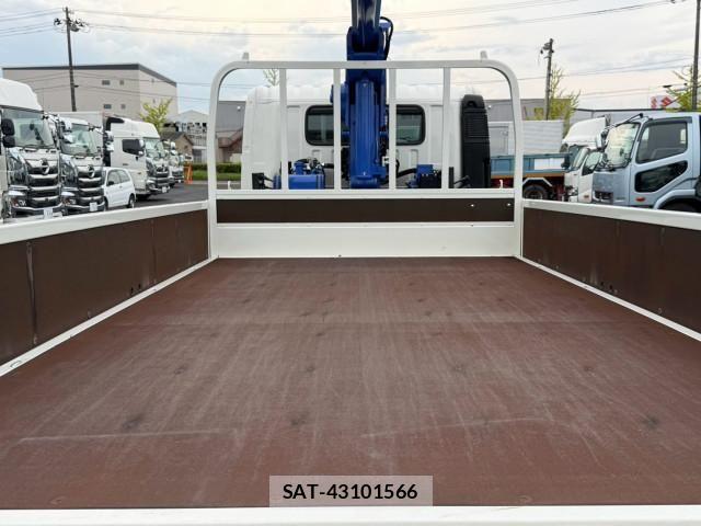 Hino DUTRO 2024-07 8524453-14