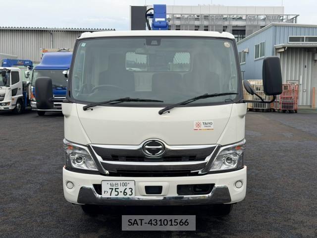 Hino DUTRO 2024-07 8524453-1