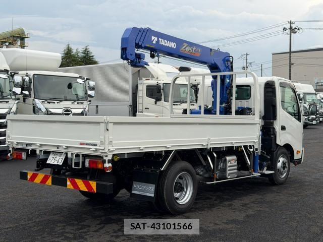 Hino DUTRO 2024-07 8524453-3
