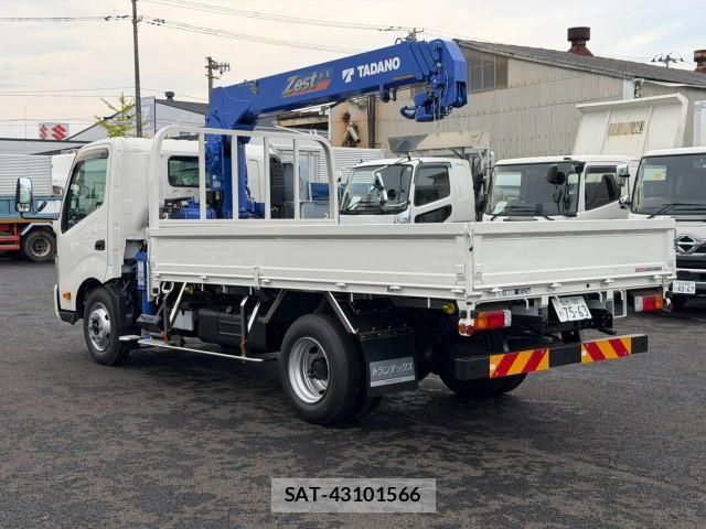 Hino DUTRO 2024-07 8524453-5