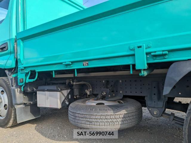 Hino DUTRO 2021-03 8524535-19