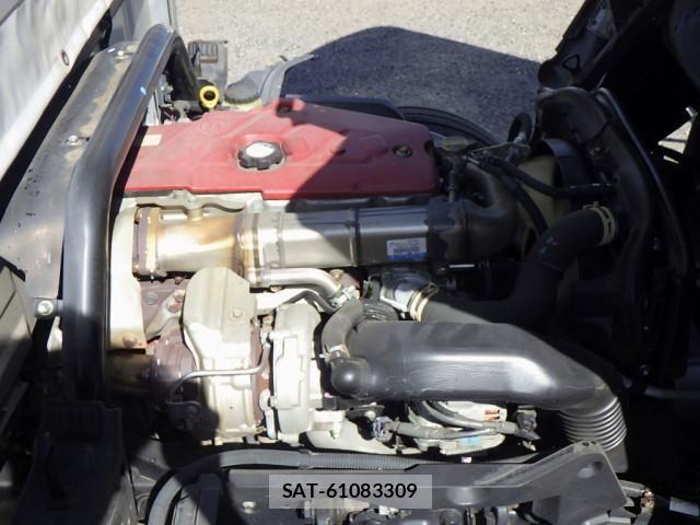 Hino DUTRO 2018-03 8524507-27