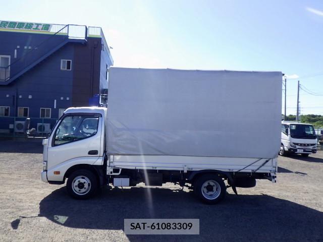 Hino DUTRO 2018-03 8524507-3
