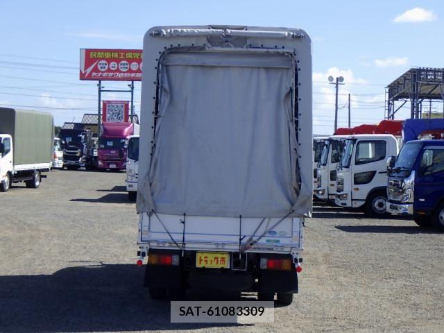 Hino DUTRO 2018-03 8524507-5