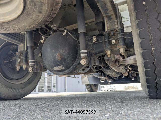 Hino DUTRO 2021-04 8524472-22