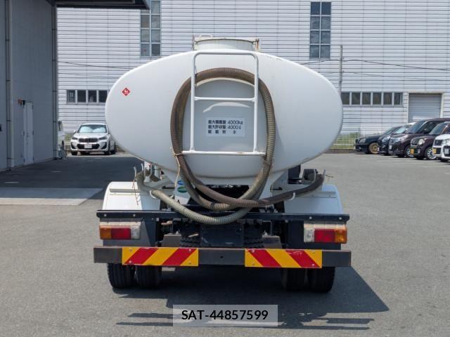 Hino DUTRO 2021-04 8524472-6