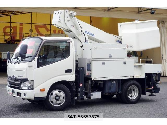Hino DUTRO 2018-02 8524487-0