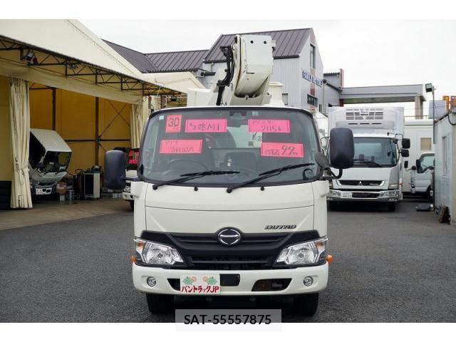 Hino DUTRO 2018-02 8524487-1
