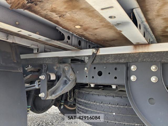 Hino DUTRO 2019-10 8524531-18