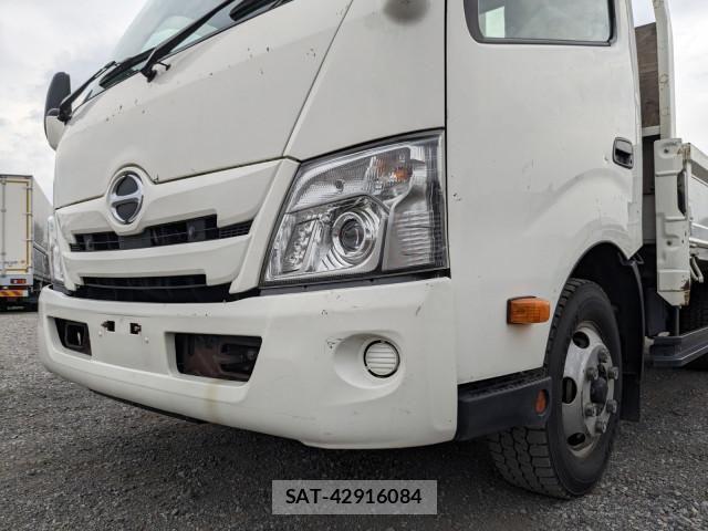 Hino DUTRO 2019-10 8524531-21