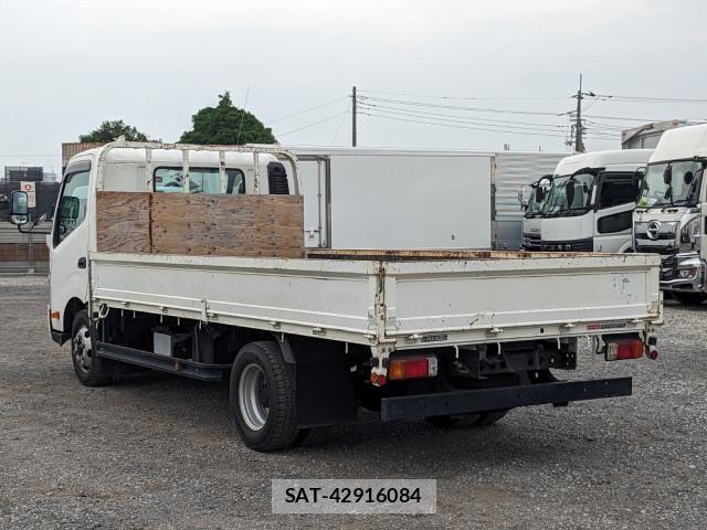 Hino DUTRO 2019-10 8524531-2