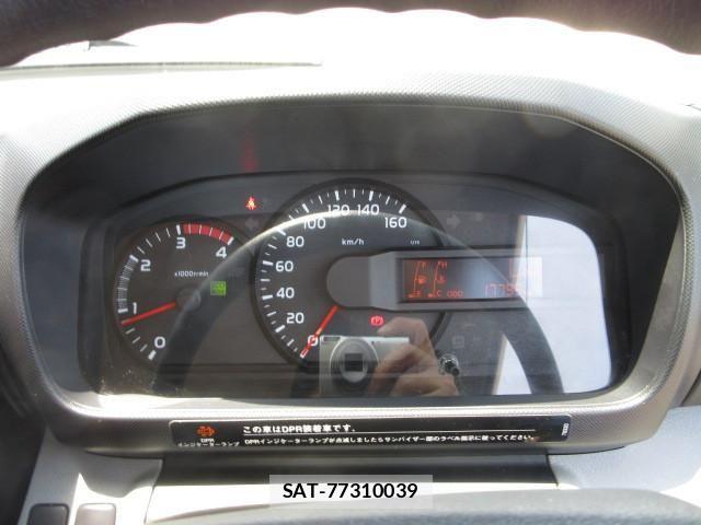 Hino DUTRO 2016-03 8524489-14