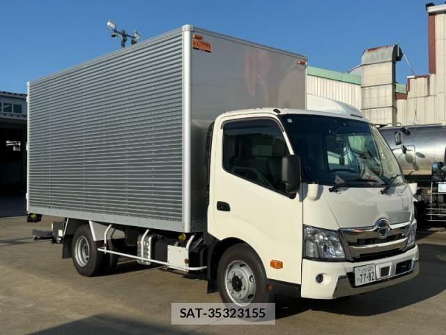 Hino DUTRO 2025-01 8524455-2